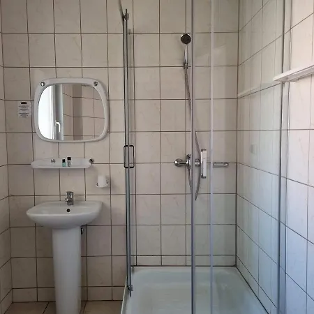 Panzió Przy Zelaznym Moscie