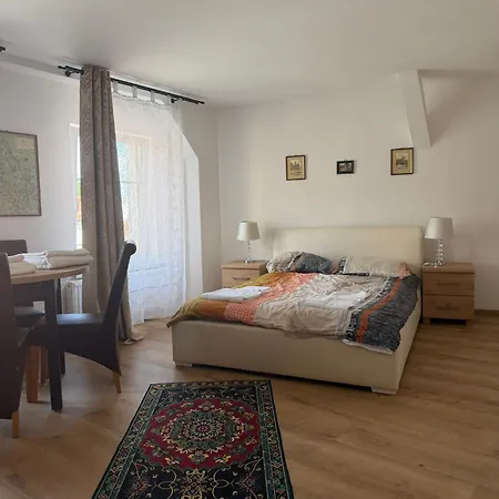 Panzió Przy Zelaznym Moscie