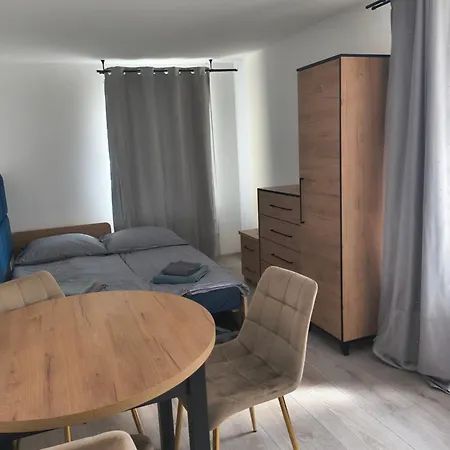 Panzió Przy Zelaznym Moscie
