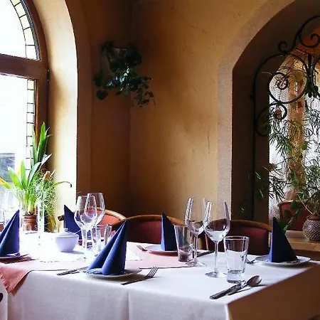 Przy Zelaznym Moscie 3* Kłodzko