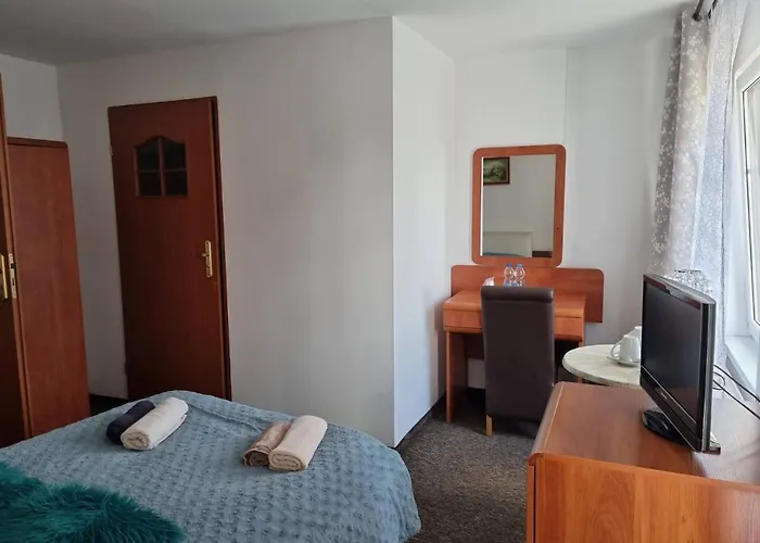 Przy Zelaznym Moscie Oda ve Kahvaltı 3*