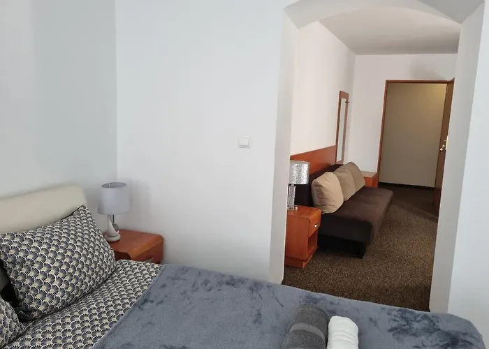 Przy Zelaznym Moscie