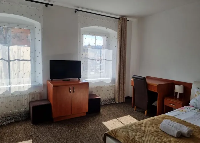 Przy Zelaznym Moscie Oda ve Kahvaltı 3*