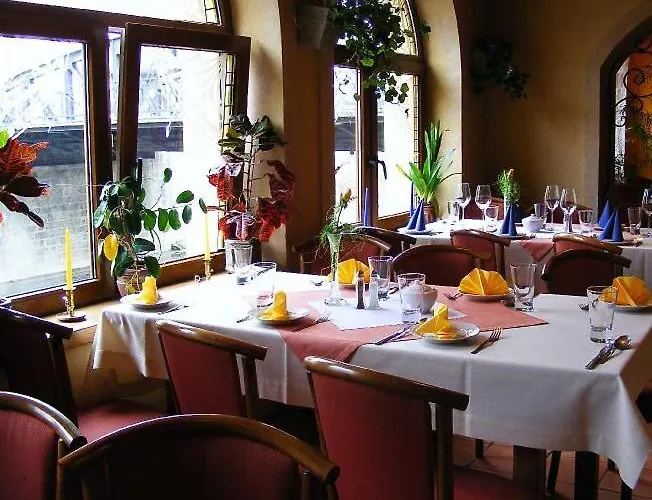 Przy Zelaznym Moscie فندق مبيت وإفطار كوادسكوم